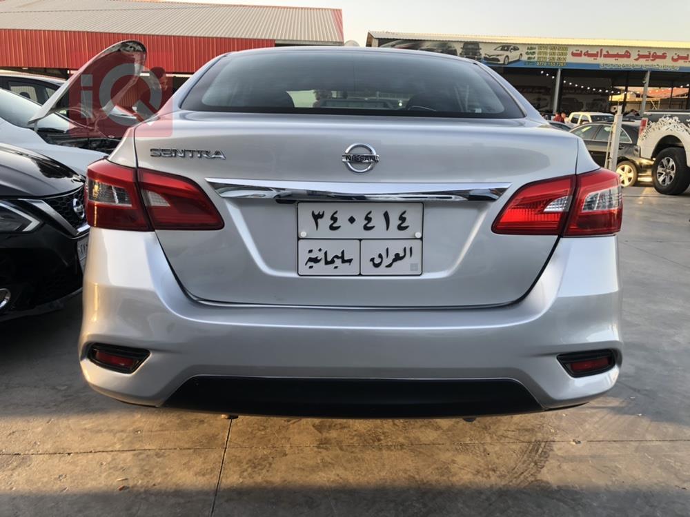 نیسان سێنترا